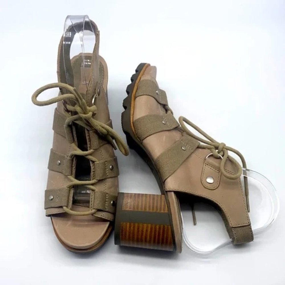 SOREL  |  Addington Pebble Silver Sage Leather Sandal Block Heel Size 8.5